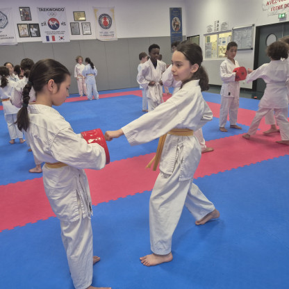 Cours Ados 8-12 ans